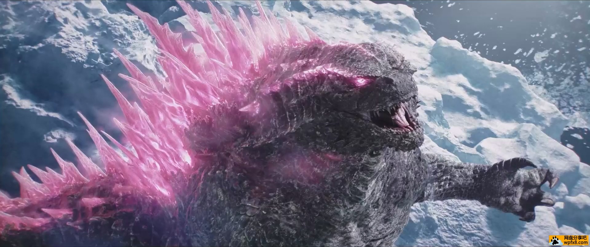 Godzilla.X.Kong.The.New.Empire.2024.1080p.WEBRip.x264.mp4_011913.680.jpg